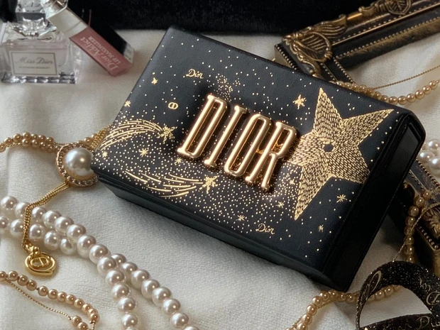 Dior ディオール ホリデー オファー 2020 - コフレ/メイクアップ