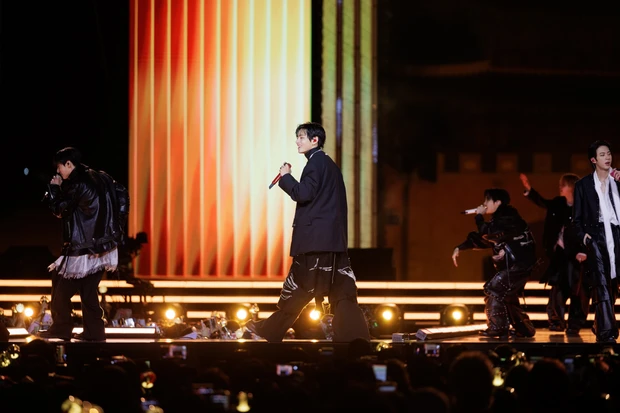 BTS 『BTS THE COMEBACK LIVE | ARIRANG』 ライブレポ Netflix フォトギャラリー V