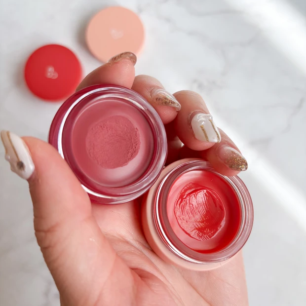 AOU　リップバーム