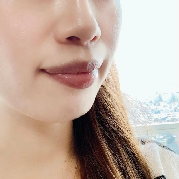 【数量限定】オペラの限定カラーで甘いダークカラーの唇に_5_2