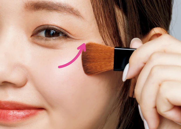 paku☆chan くすみレスに見せたいときにおすすめのメイク やり方