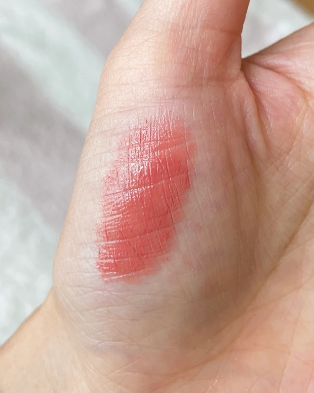 【バースデーギフト♡】ディオール 落ちないリップ!イエベおすすめ!120 アイコニック ローズ シャインをレビュー!_2_1