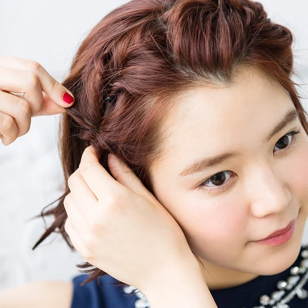 ボブ ヘアアレンジ くるりんぱで簡単にできる、結婚式や二次会におすすめの華やかアレンジ_5