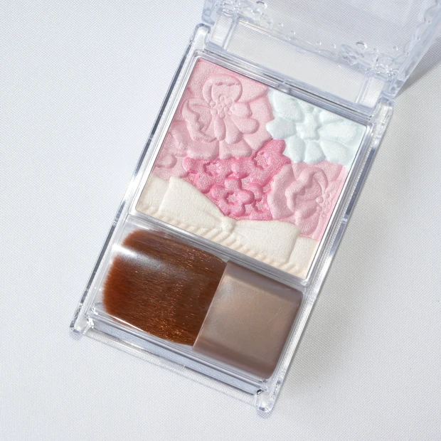 キャンメイク 新作 グロウフルールチークス 19 さくらんぼソーダフルール