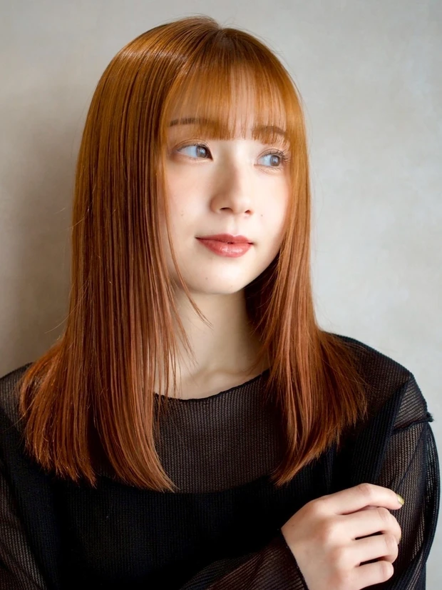 ヘアカタログ ミディアム ミディアムヘア 前髪あり サイド