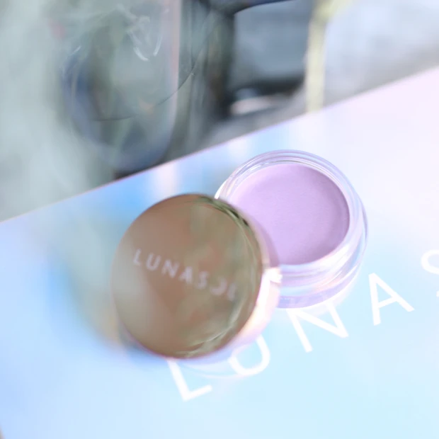 ルナソル イリディセントグリッツ EX03 Snow Lily