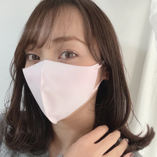 ユニクロ　マスク　不織布　エアリズム3Dマスク　血色マスク　不織布マスク