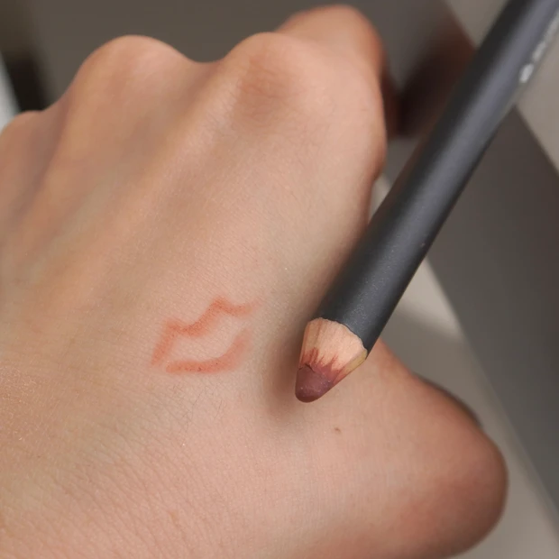  MAC リップペンシル スパイス