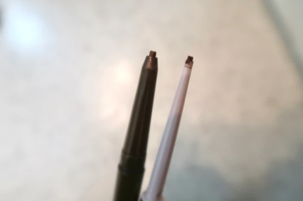 キャンメイク クリーミータッチライナーと他メイカーのジェルライナー