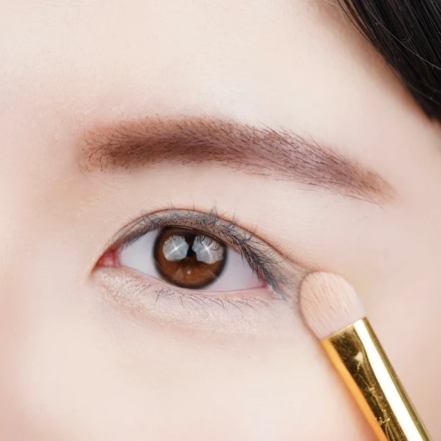 【マキア表紙メイク】MAQUIA2月号の表紙は、綾瀬はるかさん。透明感溢れるナチュラルメイクに挑戦!_5_2