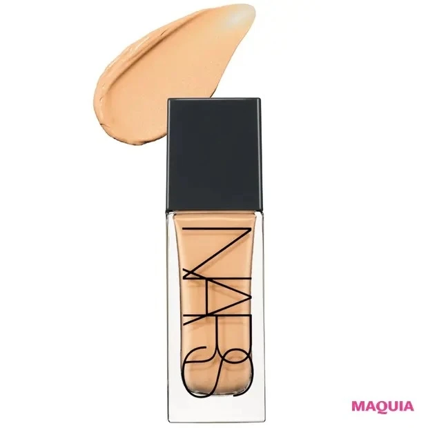 【最新コスメランキング】ハイライター&シェーディング部門_3位 NARS ティンティッドグロー ブースター 2182