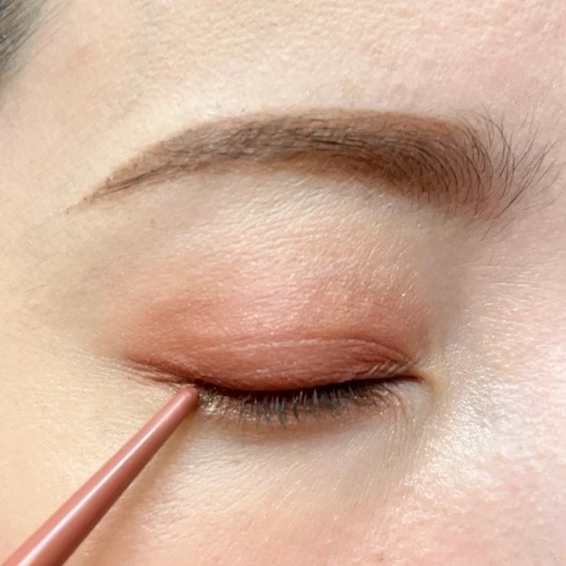 CHANEL新作アイシャドウ“レ ベージュ パレット ルガール”＃テンダーでアイメイクの方法【金曜夜のぶっちゃけ美容#6】_4_2