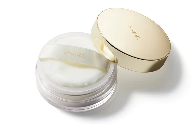 【クリスマスコフレ&ホリデー限定品2023】SNIDEL シームレス ルース パウダー 限定1種 ¥4730