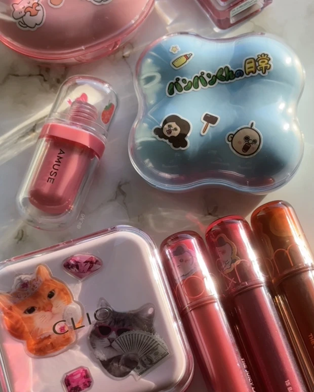 韓国 コスメ コスメデコ デコり シール ロムアンド リップ ティント クッションファンデ ステッカー リップデコ クッションデコ パンパンくん