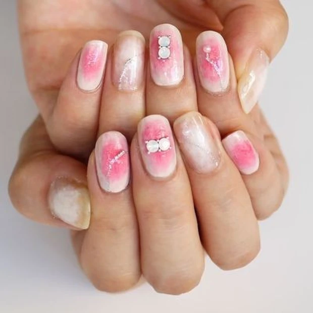 爪先もおフェロ☆じゅわっと可愛いチークネイル！【ギ☆のセルフネイル手本帖…