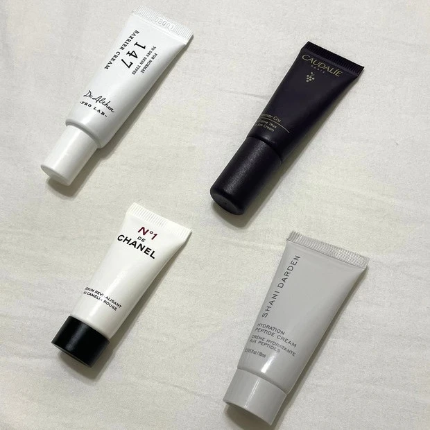 スキンケアオタクのポーチ