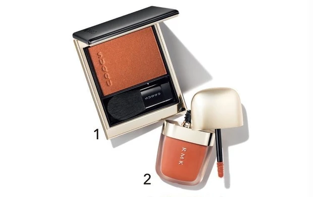 SUQQU メルティングパウダーブラッシュ 08 燈火 -TOMOSHIBI プロ 使い方 メイクテク