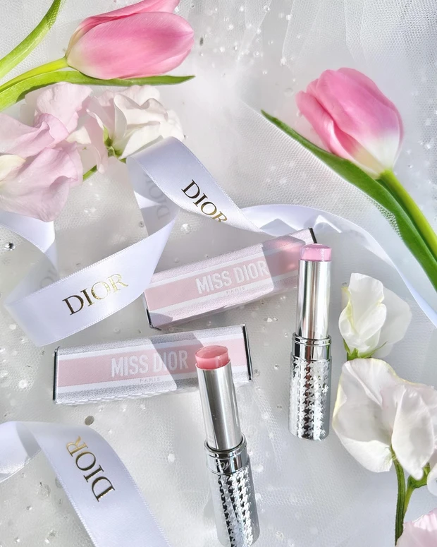 お早目にチェックを♡
ディオールの春コスメをご紹介！！
【DIOR】_2_3