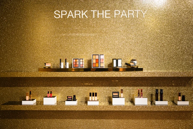 NARS SPARK THE PARTY 『NARS ホリデー 2023 コレクション』