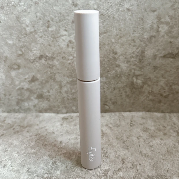 フジコ 麗しマスカラ スウォッチ