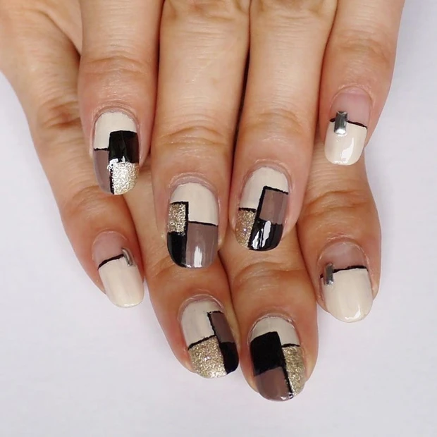 シックな配色で秋を先取り! マスキングテープで簡単ブロックネイル【ギ☆の…