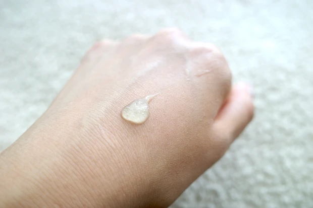 夜の肌、ちょっとお疲れ気味？_3_1