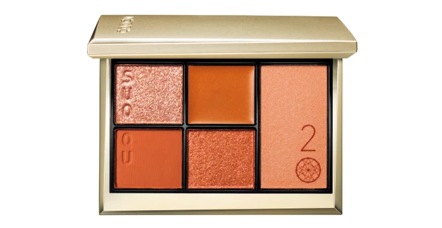 20th アニバーサリー アイ&ブラッシュ コンパクト 101 ￥11000／SUQQU（限定品）