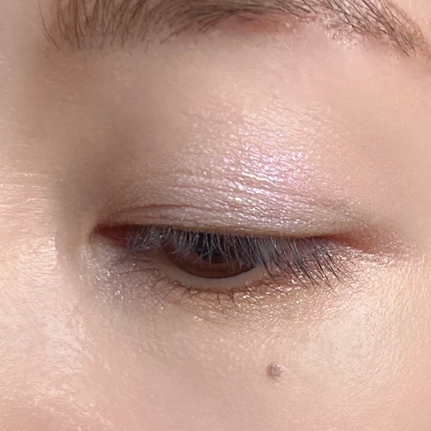 ROIさんメイク アイメイク