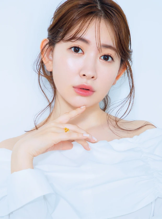 こじはる　小嶋陽菜　インタビュー　白玉美肌