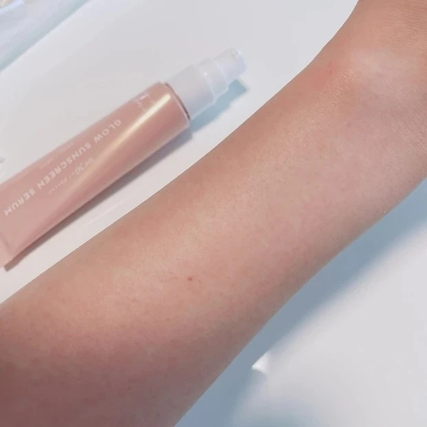 Her lip to グロウサンスクリーンセラムのレビュー_テクスチャー_3