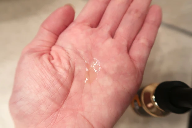 【超最高濃度のビタミンC美容液】オバジC25セラム NEO_2_1