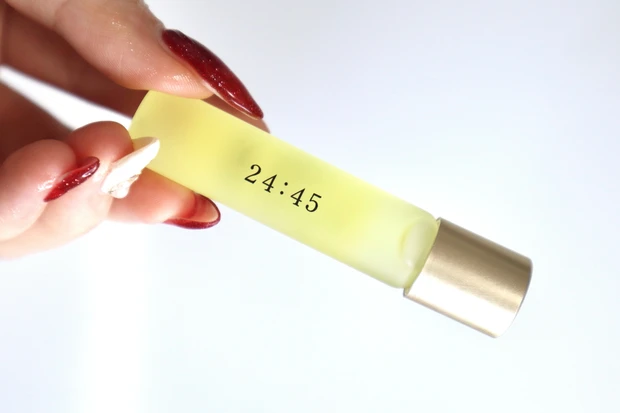 ウカ ネイルオイル