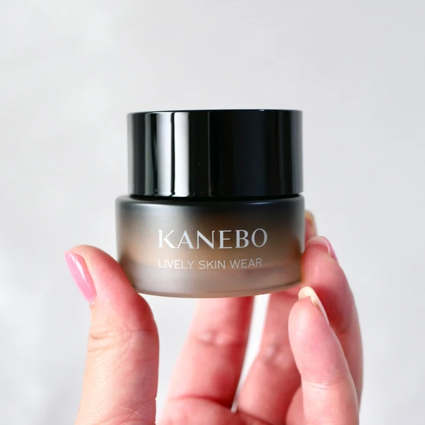 KANEBO(カネボウ)ライブリースキンウェア