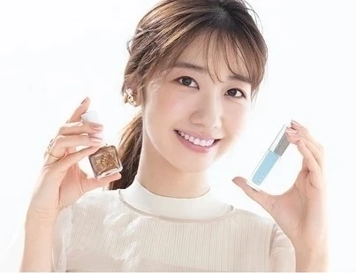 柏木由紀 ゆきりんが夏ネイルを塗り試し!
