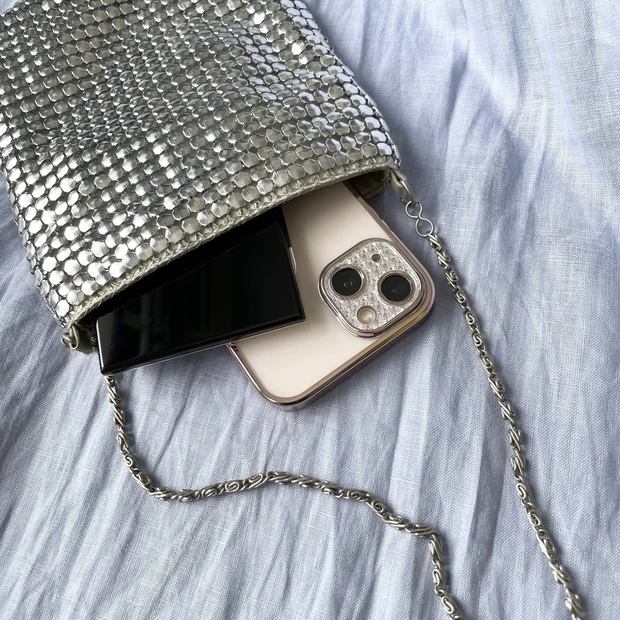 リフ粉　プレストパウダー　ルースパウダー　サコッシュ　ミニバッグ　メイク直し　NARS SUQQU パウダー　限定　