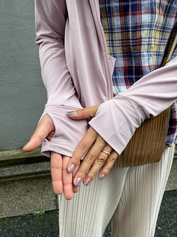 UNIQLO ユニクロ　UVカットパーカー　エアリズム