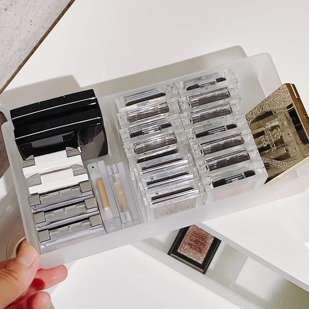 【誰でも簡単にコスメ収納】100均･無印良品･ニトリで買える収納グッズをフル活用！一軍ポーチも紹介☆_6_1