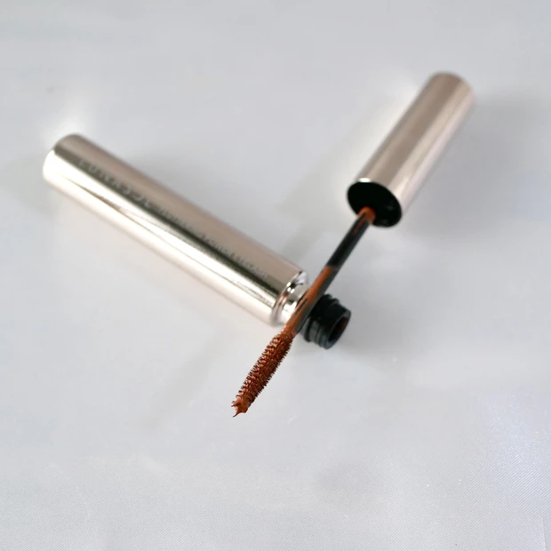 LUNASOL(ルナソル)フラッタリング パワーアイラッシュ EX04 Leather Camel(レザーキャメル)