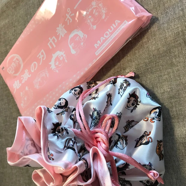 鬼滅の刃好き！リボンっ子にはたまらないMAQUIA12月号_2