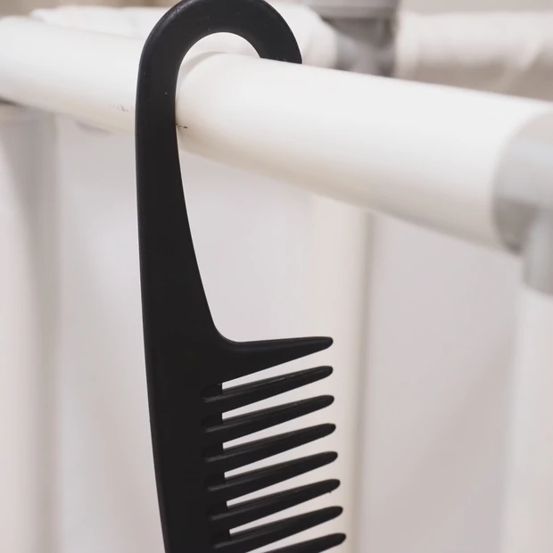 さらさらをキープしたい！頭皮を効率よくケアしたい！ミドサーが1日に使う「シーン別おすすめヘアブラシ」！_13_2