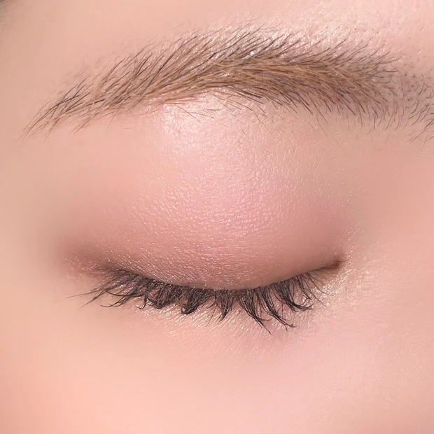 ケイト KATE カラーコントロールアイベース しのばせラベンダー 比較