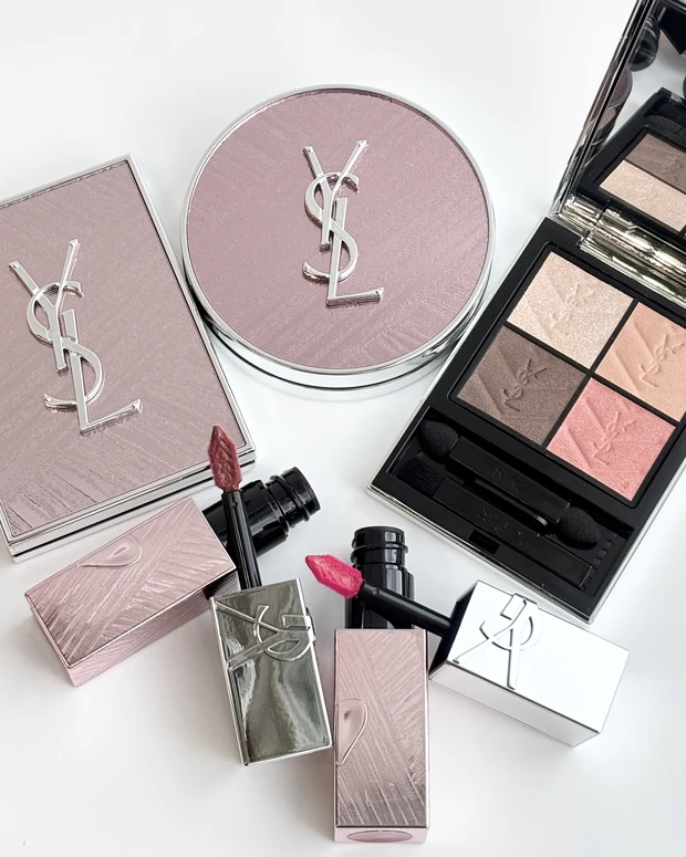 イヴ・サンローラン（YSL） 限定 「YSL LOVE LIGHT COLLECTION」