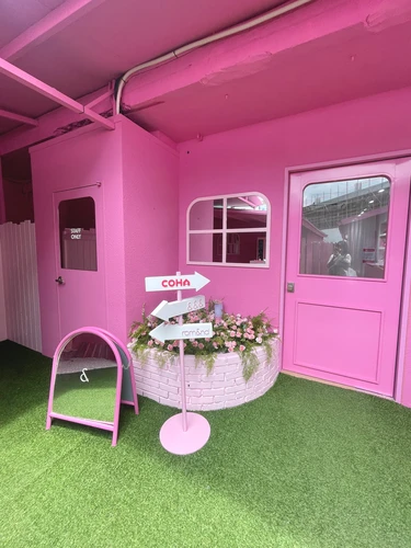 2階は予約者限定！