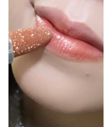 【速報】11/10発売！完売する前に絶対GETしたい！MACの唇の温度で色が変化する"宝石リップ"が可愛すぎる！_4_3