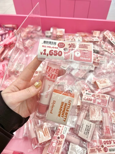 リップとシャドウセット