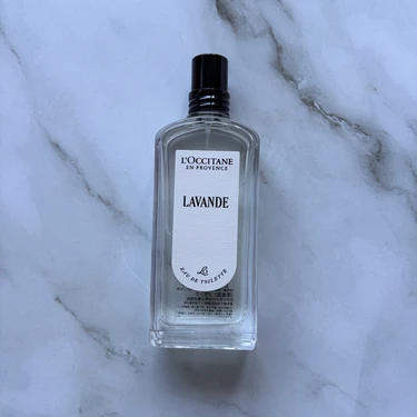 淡い紫に包まれて。ラベンダーの香りを纏う L'OCCITANE｜ラヴァンドオードトワレ💜
_2_5
