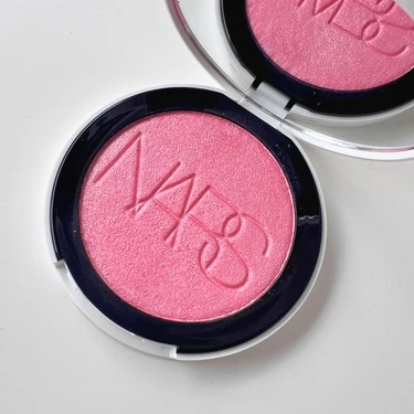 【NARS】 ブルベ夏におすすめハイライトチーク|LUCKY LOVE04859をレビュー_2_3