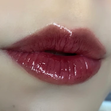 Laka ラカ フルーティーグラムティント 123アンスウィートベリー 使用イメージ