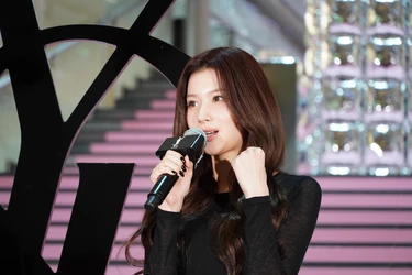 YSL BEAUTYアンバサダーのSANAさん（TWICE）が登場！ スペシャルメッセージもチェック_5_12