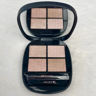 コスメデコルテ　2025 クリスマスコフレ　エターナルブルームコレクション　イエベ春　レビュー